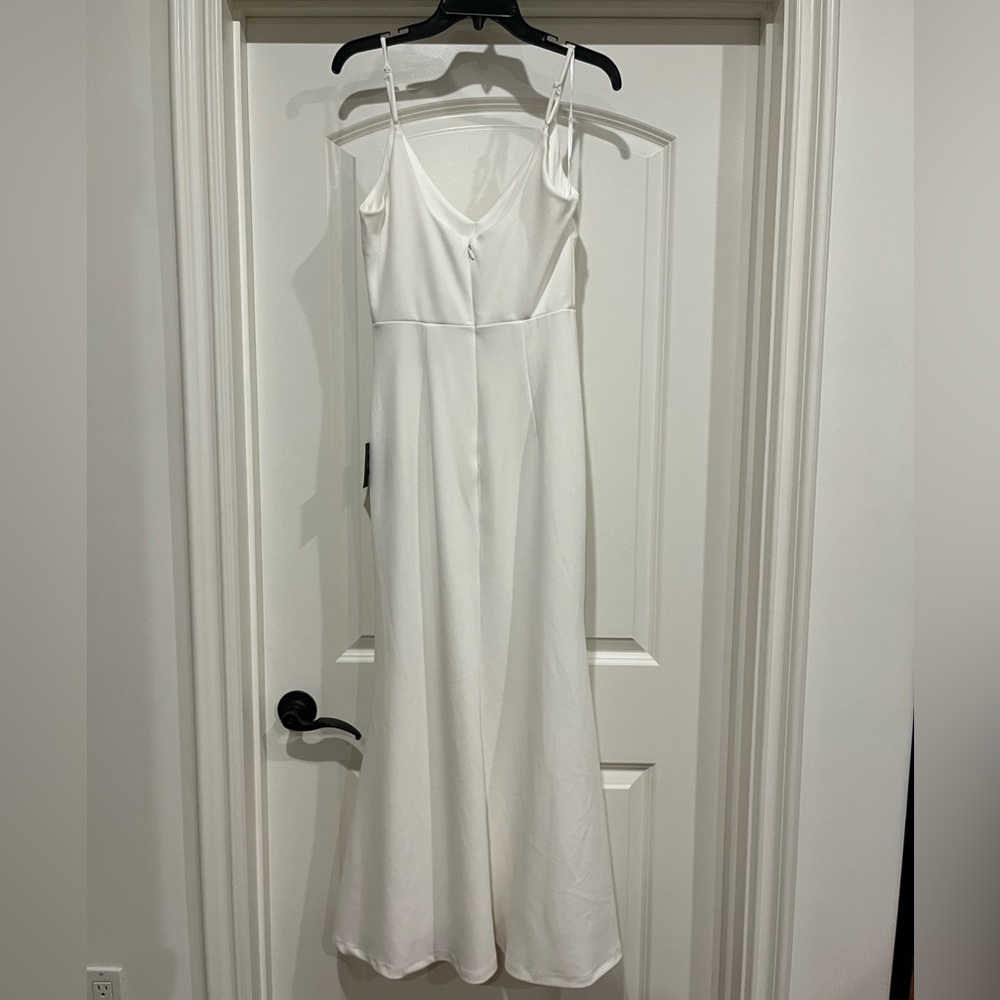 Lulus🤍Dress - Picture 3 of 4